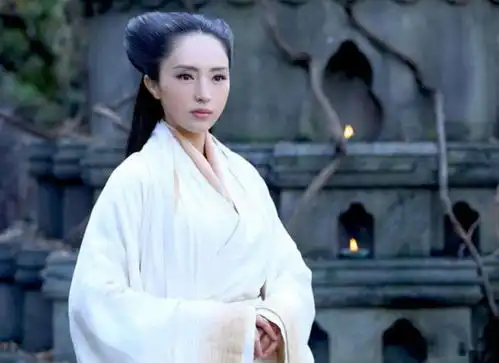 王重阳是五绝之首,林朝英凭啥能压制他你看她的师父可能是谁
