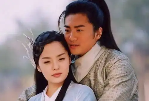 秋瓷炫求婚告白信曝光,内容甜蜜令人感动,十年磨砺终获幸福
