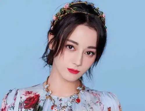 第三十届金鹰女神候选名单公布,赵丽颖杨幂双双上榜,大家支持谁