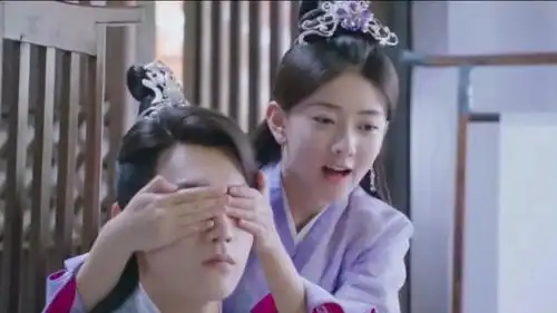 双世宠妃2曲小檀放下矜持,肉麻的话恶心到八王爷