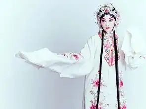 蒋勤勤京剧写真曝光古装女神身段表情都十分到位
