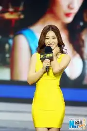 柳岩柠檬裙大露背走秀文章靠念经静心