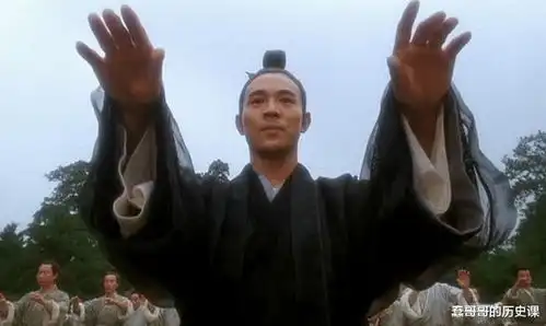 射雕三部曲有一奇人,天赋胜张三丰,常年混迹江湖却不曾受一次伤