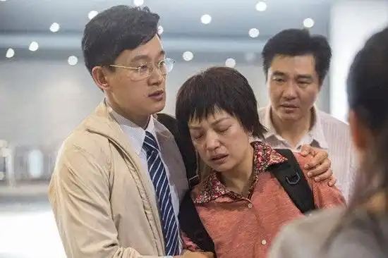 女明星扮丑才只是努力的起点好嘛,杨幂马伊琍们还需多加油
