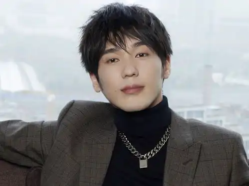 山河令引出镇魂新花絮白宇玩头发,朱一龙对他飞吻