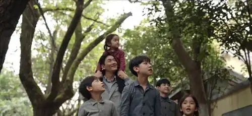 像乔家的儿女这种剧情悬浮还狗血的烂剧,收视率怎么可能好