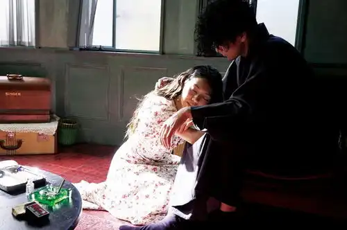 演绎太宰治和3个女人的故事小栗旬新片人间失格公开剧照