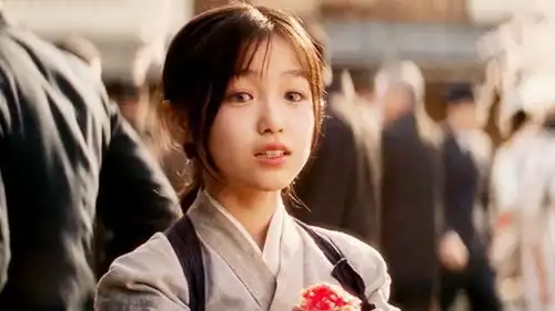 这部电影有三位国际女星,但让人印象最深的,还是这个日本女孩
