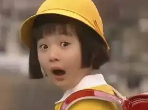 曾演真人版樱桃小丸子爆红,如今变身美女学霸,在日本电视教中文