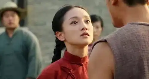 一把年纪还在扮少女的女明星,你能忍到第几个
