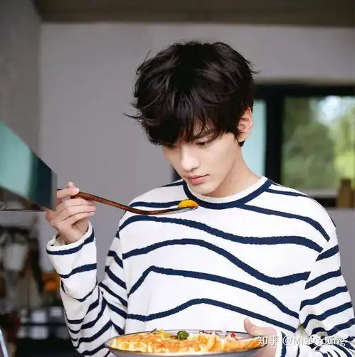 如何评价鞠婧祎宋威龙毕雯珺的新剧漂亮书生