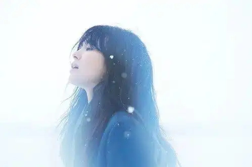 乔妹的蓝白配,梦回那年冬天风在吹