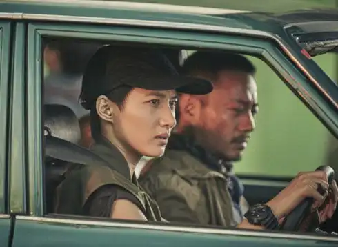 跟张涵予王学圻飙过戏,无双里与郭富城组cp,她到底什么来头
