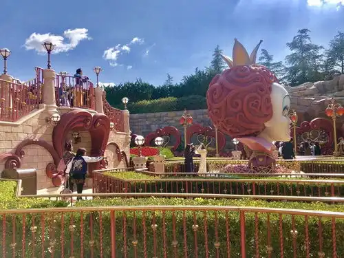 爱丽丝梦游仙境迷宫门票,爱丽丝梦游仙境迷宫游玩攻略360地图
