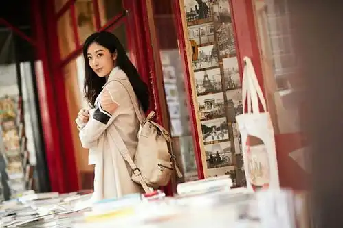 巴黎时装周连看五场秀厉害了,word钟祺小姐姐