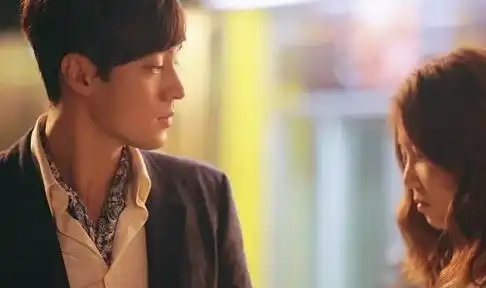 男人不只爱你一个人时,这几个表现会很明显,女人别不懂,很准老公
