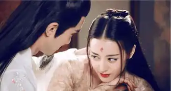 暑期档来临热巴枕上书撞档杨紫蜜汁炖鱿鱼,你选谁
