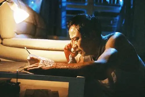 没有希望的贫穷有多可怕,许鞍华和任达华联手吓到我了
