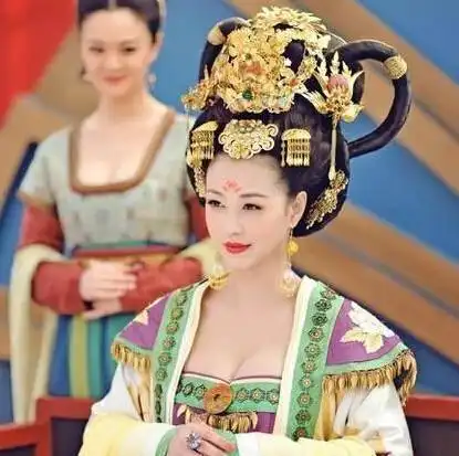 武则天杀自己女儿嫁祸给王氏,以求上位电视剧瞎编剧情真害人
