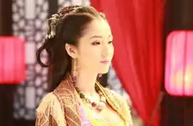 蓝燕3d肉蒲团火速上位成香港第一性感女神
