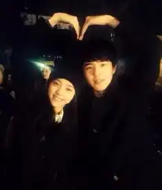 刘昊然与欧阳娜娜再度同框上快本,零互动避嫌让人心酸
