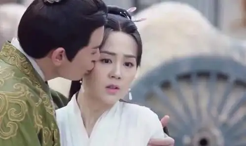 锦衣之下林菱是宫里的她和杨幂抢男人,遇渣男囚禁十年