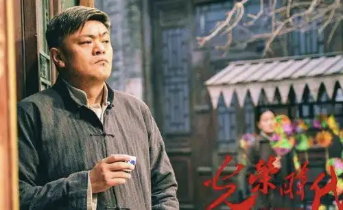 内娱隐藏的明星父子,父亲是国家一级演员,儿子成了知名导演