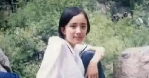 如果你是星探,看到这20位明星出道前的照片,你会选谁