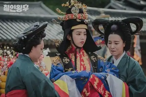 韩版太子妃升职记,新婚之夜暴揍君主,还和君主公开抢女人

