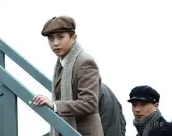 邓超建党伟业饰演陈毅预告片露面英气足
