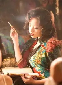 南阳人速看周韵近照曝光女人的高级感,都藏在这一点里