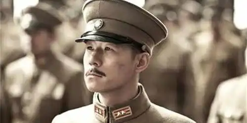 他以身试险,让张学良捡回一条命,其妻子让张学良感叹