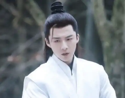 刘宇宁与热巴二搭,古装路透帅出新高,谁说网红出身就演不好戏
