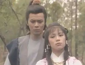 两人在射雕英雄传是师徒,今一人经典无数,他却全身僵硬去世