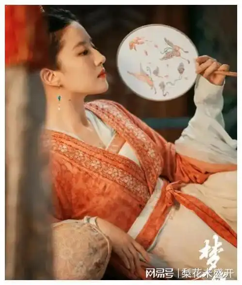 刘亦菲16年前的小龙女遇见16年后的过儿,已是赵盼儿