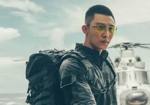 红海行动2来袭,演员阵容强悍场面更加震撼,直奔冠军票房