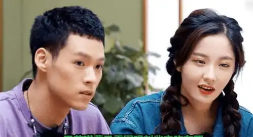 向往5张艺兴为张子枫娜娜拍照,这才是男女明星的正常互动
