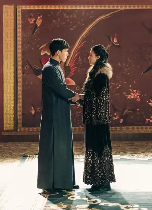 时隔15年,刘亦菲再拍民国剧,传奇故事南烟斋笔录
