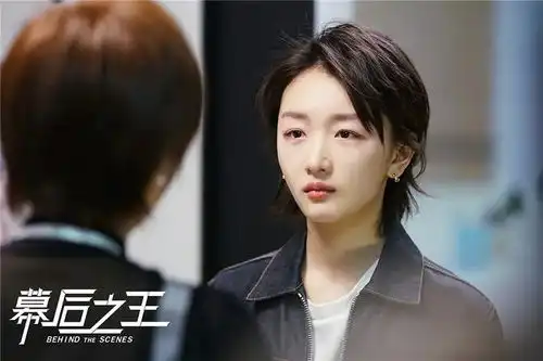 周冬雨又扑一部,从片酬过亿到被平台抛弃,她为四年前的错误买单