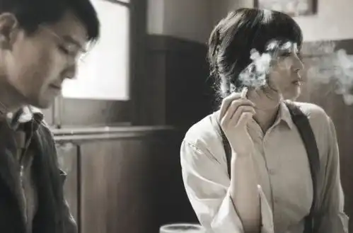 55岁巩俐携小18岁赵又廷出席活动,生图气质满分,自曝学习催眠术
