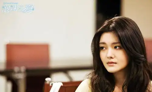 有学识又清纯,却偏要跻身名利场,这6位高校校花得偿所愿了吗