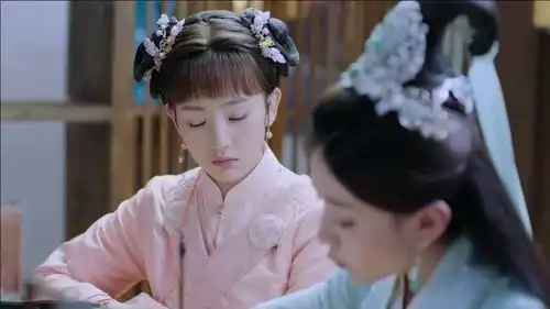 双世宠妃2曲小檀在古代写英文给谁看,一个人都看不懂
