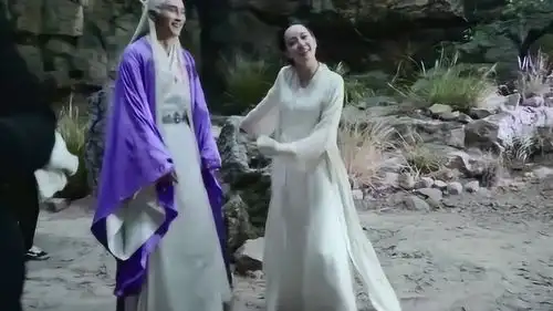 三生三世枕上书拍摄花絮,全剧最难拍的吻戏出现,这是要打架
