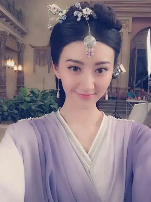 景甜大唐荣耀海量剧照被赞还原度超高女主

