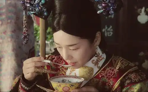 甄嬛魏璎珞的爹在如懿传变苏培盛他才是还珠宇宙中的大赢家