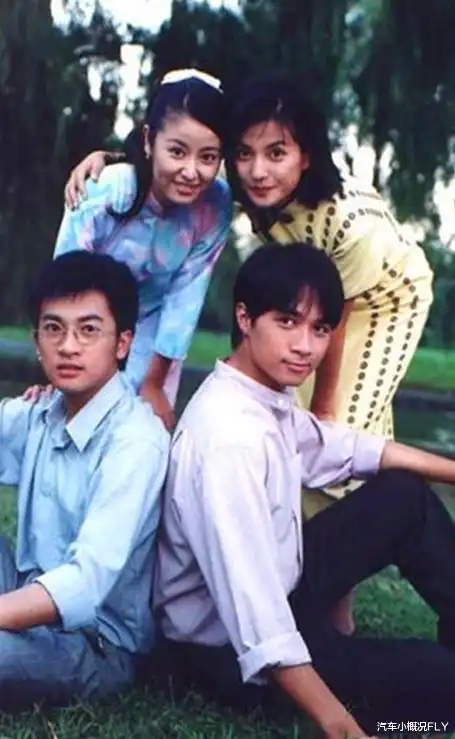 无法重拍的瞬间18岁的校花宋丹丹,瘦瘦的刘欢,成龙身边美女云集