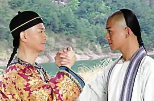 乾隆的两大传说他是不是雍正的亲生子,为何能准确预言清朝灭亡
