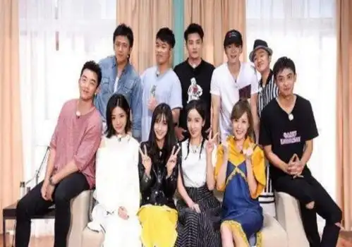 奔跑吧最后一期只请一位嘉宾,网友看名字就知道收视率稳了