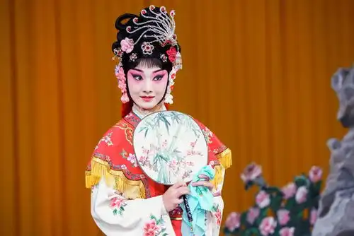 京剧票友,红娘奇袭白虎团本周末登陆湖南大剧院
