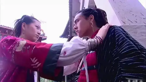 仙剑奇侠传还有如此沙雕的一段,阿奴当街壁咚强吻唐钰小宝
